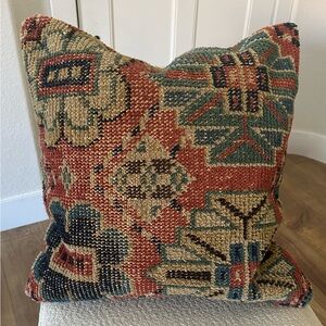 Pottery Barn Vintage Kilim Pillow Cover 24” x 24”
